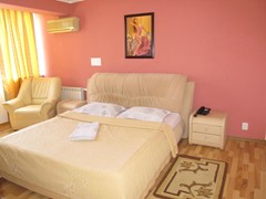 1102560_540664722649544_1651472170_o