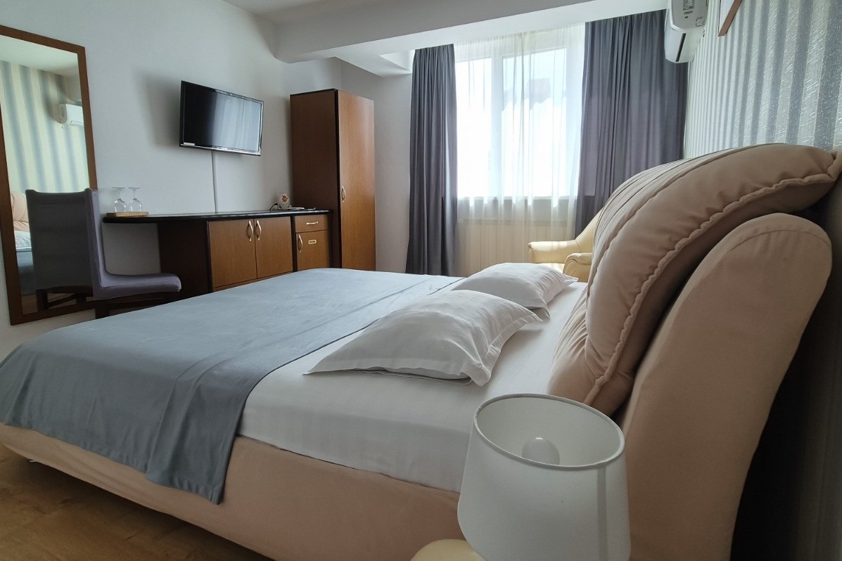 hotel-solar-camera-matrimoniala (1)